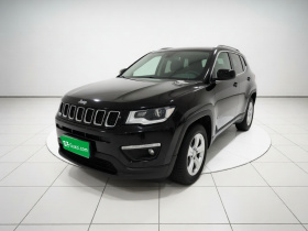 Jeep 指南者 2020款 220T 自动精英版