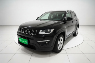Jeep 指南者 2020款 220T 自动精英版