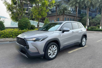 丰田 卡罗拉锐放 2022款 2.0L 精英版