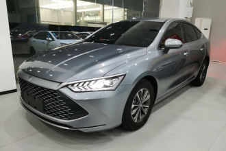 比亚迪 秦PLUS 2023款 冠军版 DM-i 55KM领先型