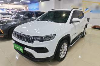 Jeep 指南者 2021款 220T 自动领先版