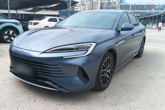 比亚迪 海豹07 DM-i 2025款 DM-i 1.5L 125km 尊贵型