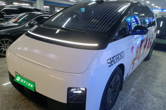 理想汽车 理想MEGA 2025款 Ultra 智能焕新版