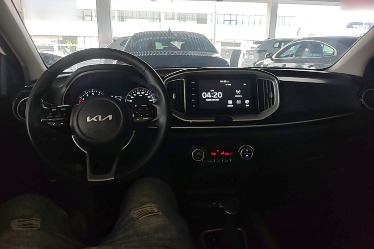 Kia PEGAS фото 9