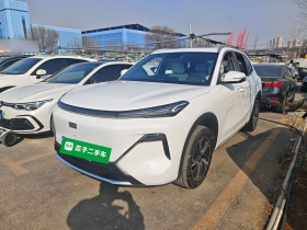 吉利银河 银河星舰7 EM-i 2025款 120km 启航+版