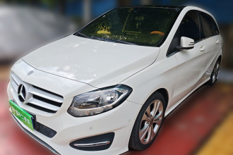 奔驰B级 2017款 B 200 动感型