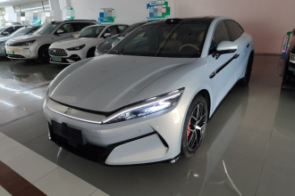 比亚迪 汉L 2025款 EV 四驱激光雷达旗舰型