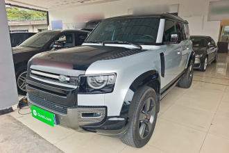 路虎卫士 2023款 改款 110 3.0T P400 X-DYNAMIC HSE