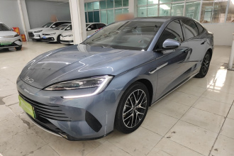 比亚迪 海豹 2023款 DM-i 1.5L 121km 豪华型