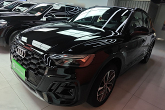 奥迪Q5L 2024款 40 TFSI 豪华动感型