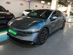 极氪007 2024款 后驱增强版 75kWh