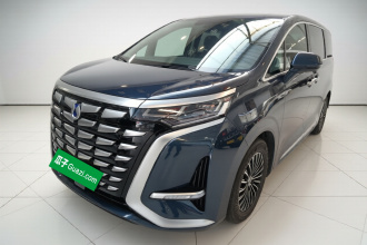 腾势D9 2022款 DM-i 970 四驱尊荣型