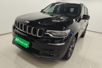 Jeep 指挥官 2018款 2.0T 两驱进享版 国VI