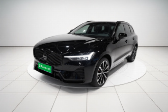 沃尔沃XC60 2026款 B5 四驱智远极夜黑版