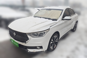 宝骏RC-6 2019款 1.5T CVT 24小时在线尊贵型