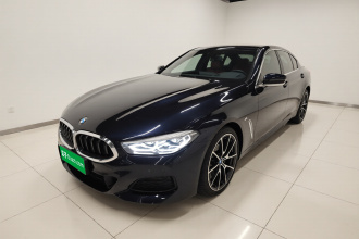 宝马8系 2022款 840i 四门轿跑车 M运动套装