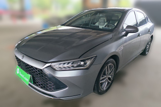 比亚迪 秦PLUS 2023款 冠军版 DM-i 120KM领先型