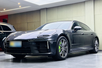 保时捷 2024款 Panamera 4 行政加长版 2.9T