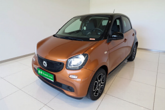 smart forfour 2016款 0.9T 66千瓦先锋版