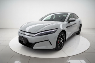 比亚迪 汉L 2025款 EV 四驱激光雷达旗舰型