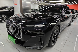 宝马7系 2023款 735Li M运动套装