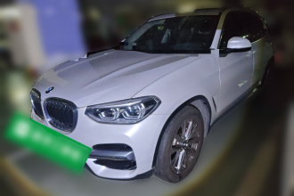 宝马X3 2020款  xDrive25i 豪华套装