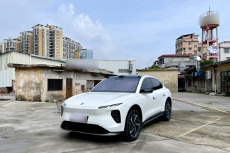 蔚来EC6 2023款 75kWh