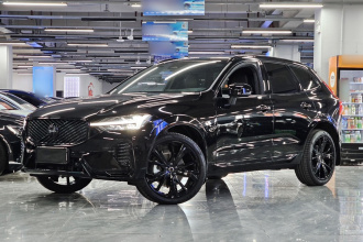 沃尔沃XC60 2026款 B5 四驱智远极夜黑版