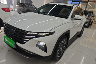 现代 2023款 途胜L 1.5T 自动两驱GLX精英版