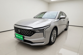 奔腾B70 2025款 龙耀版 1.5T 舒享型