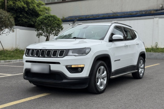 Jeep 指南者 2017款 200T 自动家享版