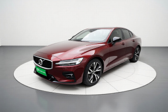 沃尔沃S60 2020款 T5 智雅运动版