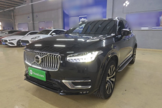 沃尔沃XC90 2021款 B6 智逸豪华版 7座