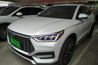 比亚迪 宋PLUS 2020款 1.5T 自动旗舰型