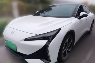 ARCFOX极狐 极狐 阿尔法S5 2024款 560MAX 185kW