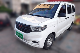 五菱汽车 五菱宏光V 2022款 1.5L劲取版电动助力LAR