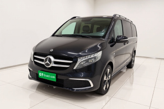 奔驰V级 2022款 V 260 L 长轴距尊贵版