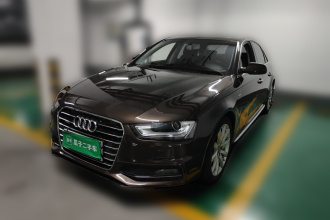 奥迪A4L 2016款 45 TFSI 典藏版 quattro个性运动型