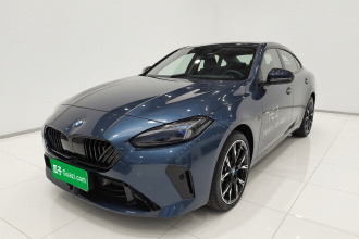 宝马2系 2025款 225L M运动曜夜套装