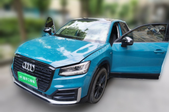 奥迪Q2L 2020款 35 TFSI 时尚动感型