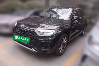 奥迪Q5L 2022款 40T 时尚动感型