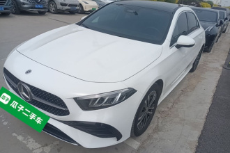 奔驰A级 2023款 A 200 L 动感型