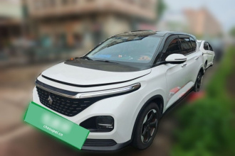 宝骏RM-5 2019款 1.5T CVT 24小时在线豪华型 5座