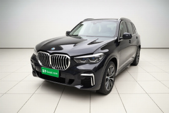 宝马X5 2022款 xDrive 30Li M运动套装