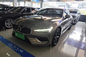 沃尔沃S60 2022款 B4 智逸豪华版