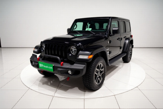 Jeep 牧马人 2019款 2.0T Sahara 四门版 国V