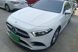 奔驰A级 2022款 A 200 L 运动轿车动感型