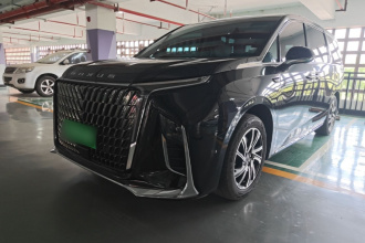 上汽大通MAXUS 大通G90 2022款 2.0T 星际七座版