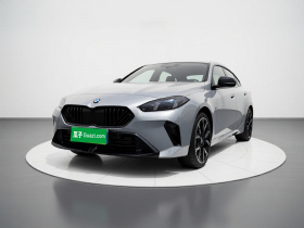 宝马2系 2025款 225L M运动曜夜套装