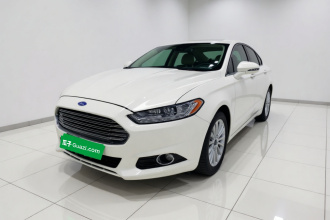福特 蒙迪欧 2013款 2.0L GTDi200豪华型